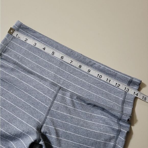 Athleta Gray Stripe Salutation 7/8 Tight In POWERVITA - Picture 9 of 16